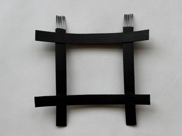 鋼塑復合土工格柵